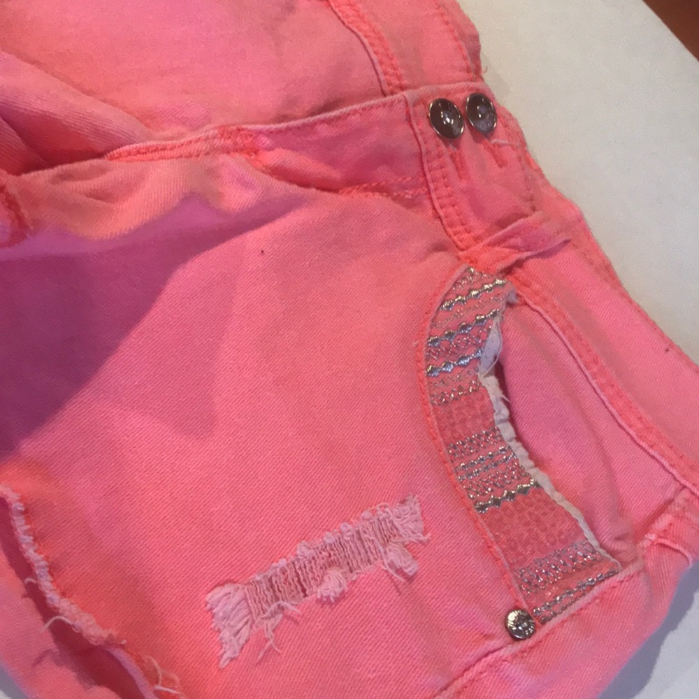 Neon pink Vanity Shorts